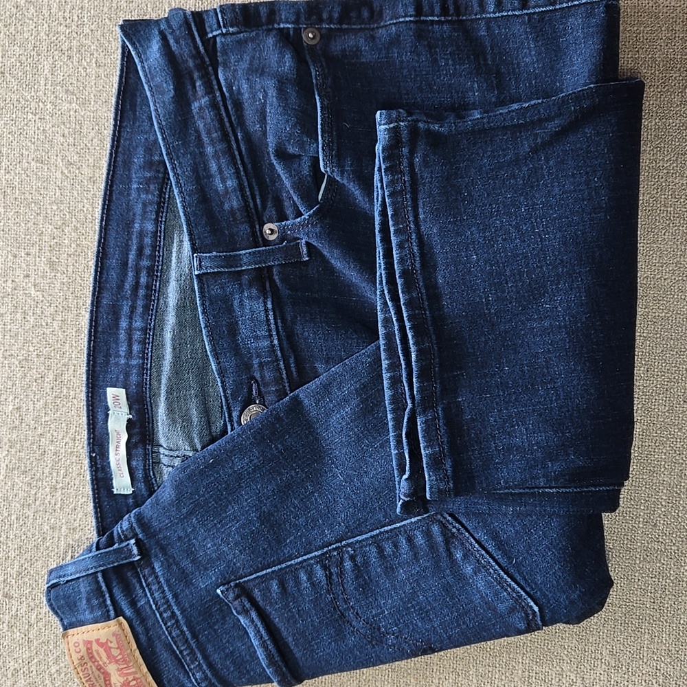 Levi's Women's 20W Jeans